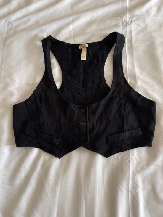 Black Cropped Vest with Button Front - Picture 1 of 3